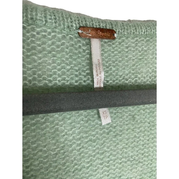 Free People Gossamer Sweater V Neck Alpaca Wool Mint Blue Green-sz XS - Picture 5 of 11